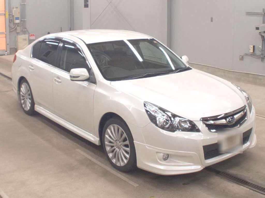SUBARU LEGACY B4