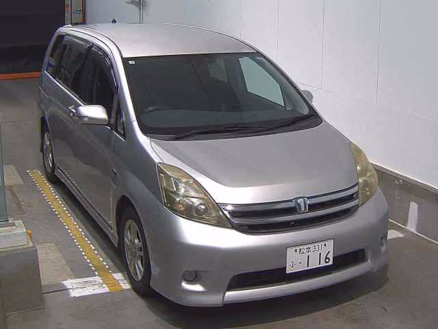 TOYOTA ISIS