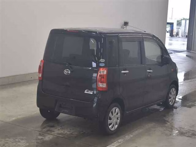 DAIHATSU TANTO EXE