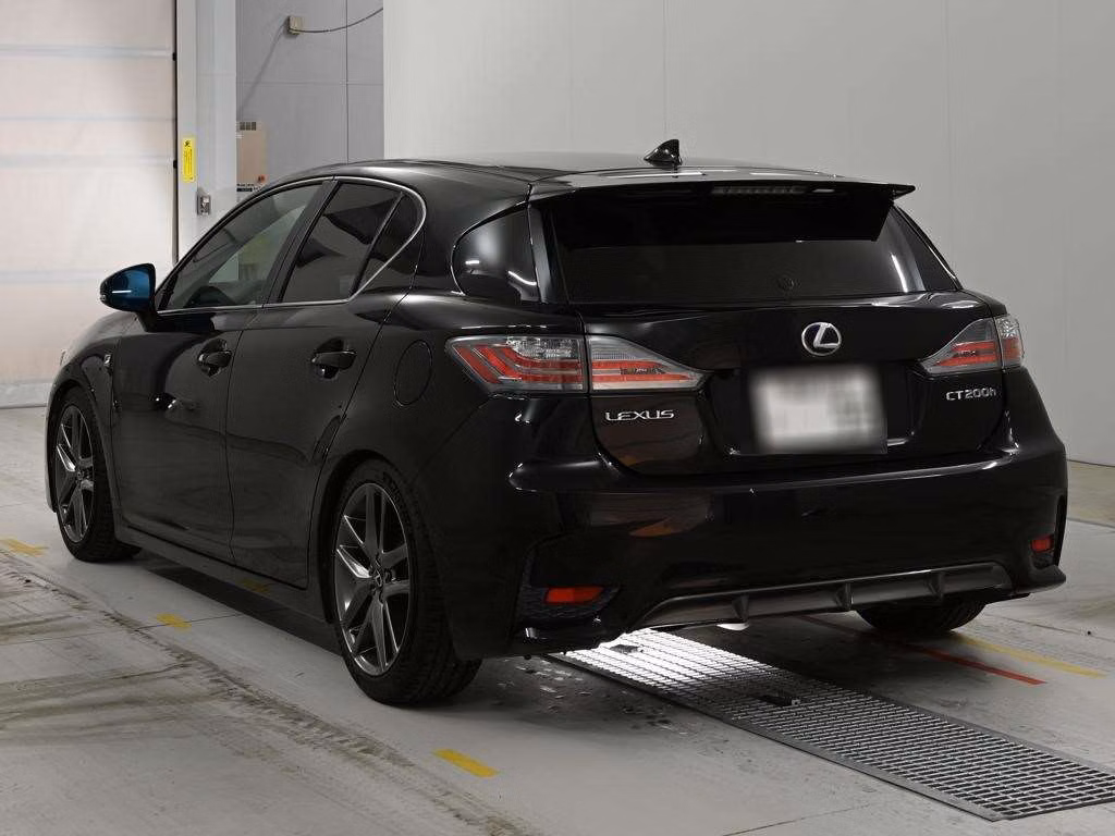 LEXUS CT200H