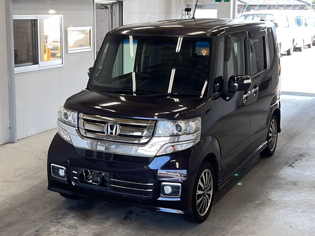 HONDA N-BOX