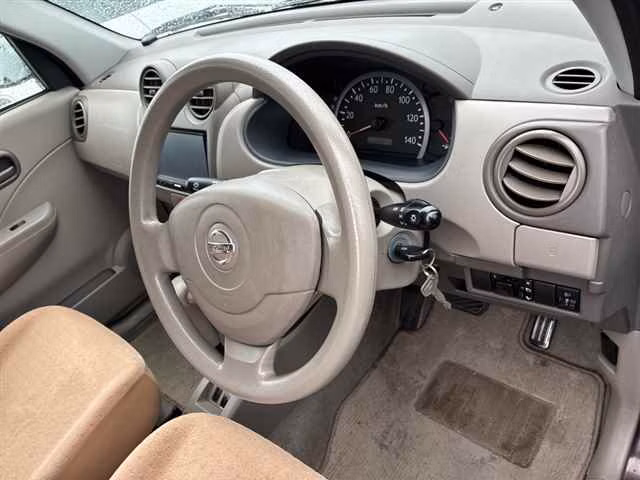 NISSAN PINO