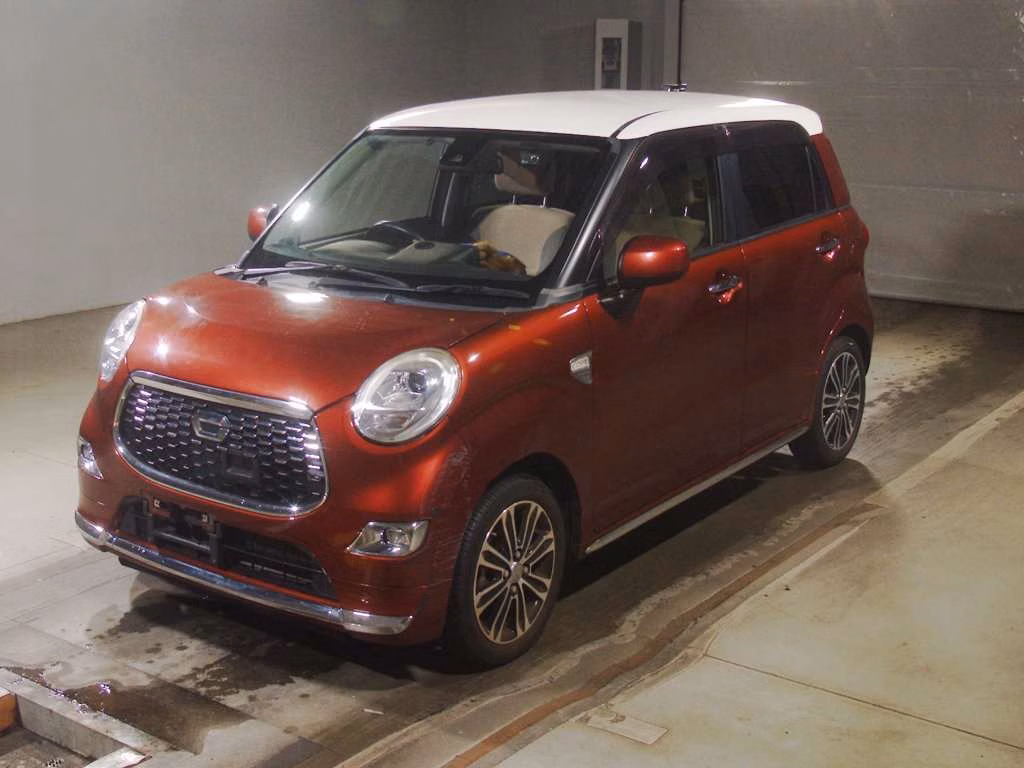 DAIHATSU CAST