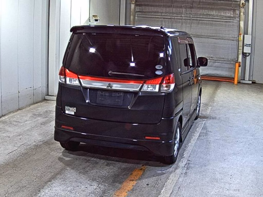 MITSUBISHI DELICA D:2