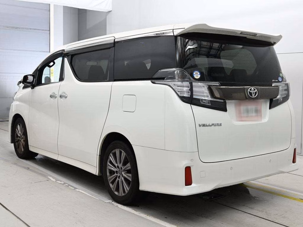 TOYOTA VELLFIRE