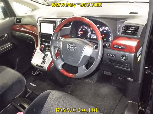 TOYOTA ALPHARD