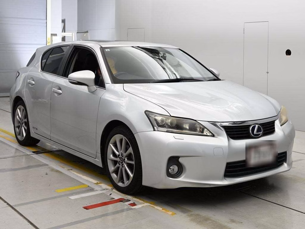 LEXUS CT200H