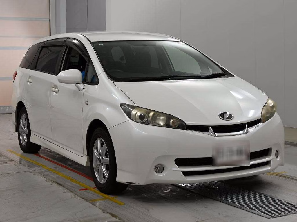 TOYOTA WISH