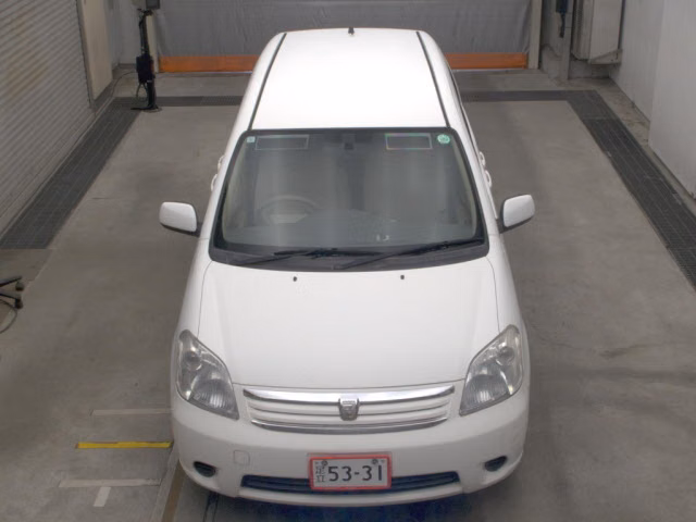 TOYOTA RAUM