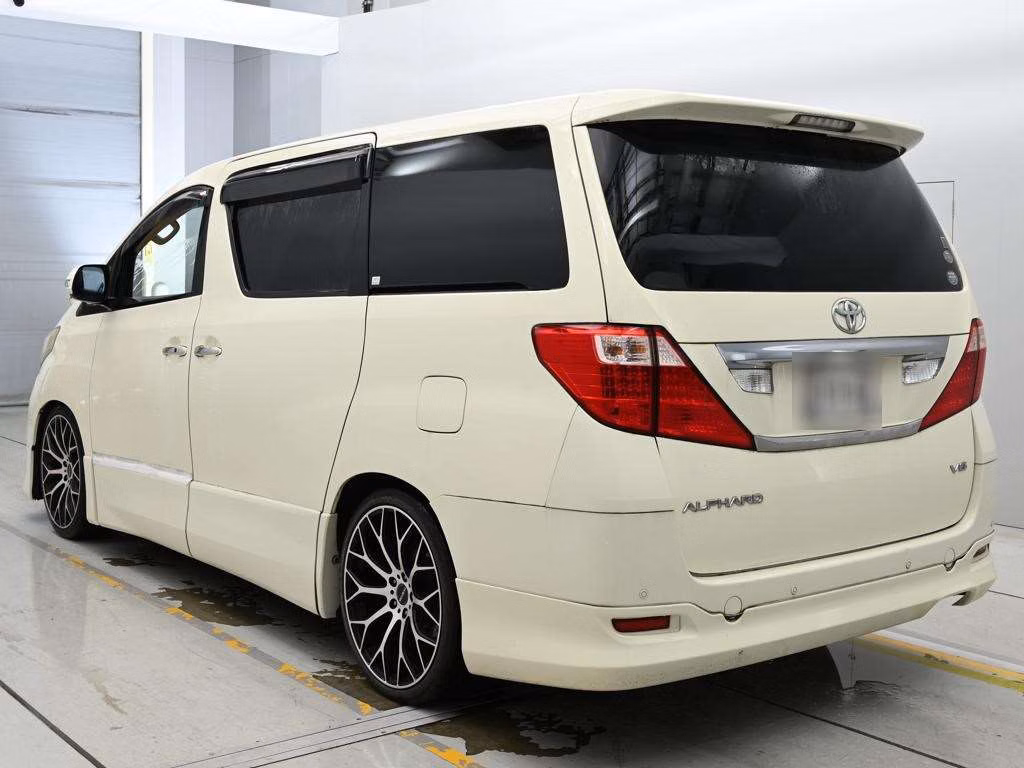 TOYOTA ALPHARD