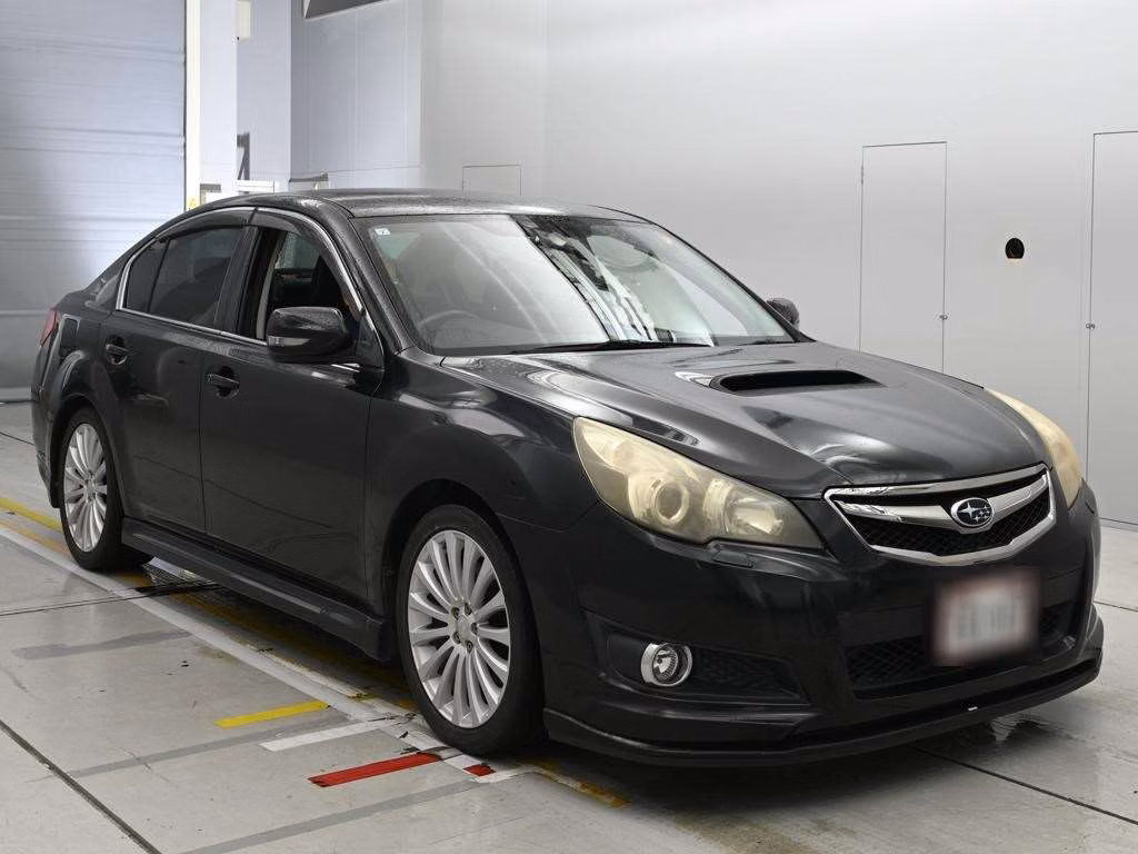 SUBARU LEGACY B4