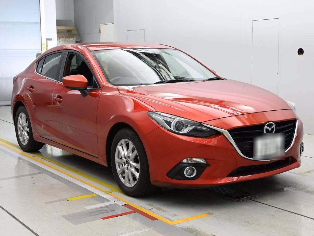 MAZDA AXELA