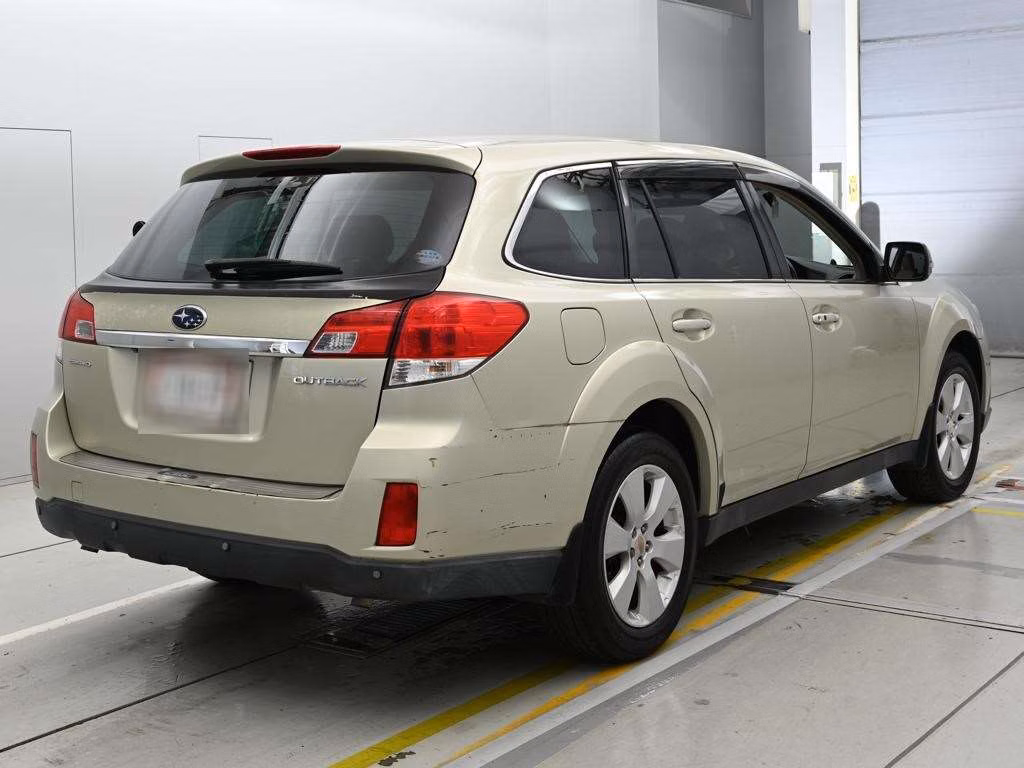 SUBARU OUTBACK