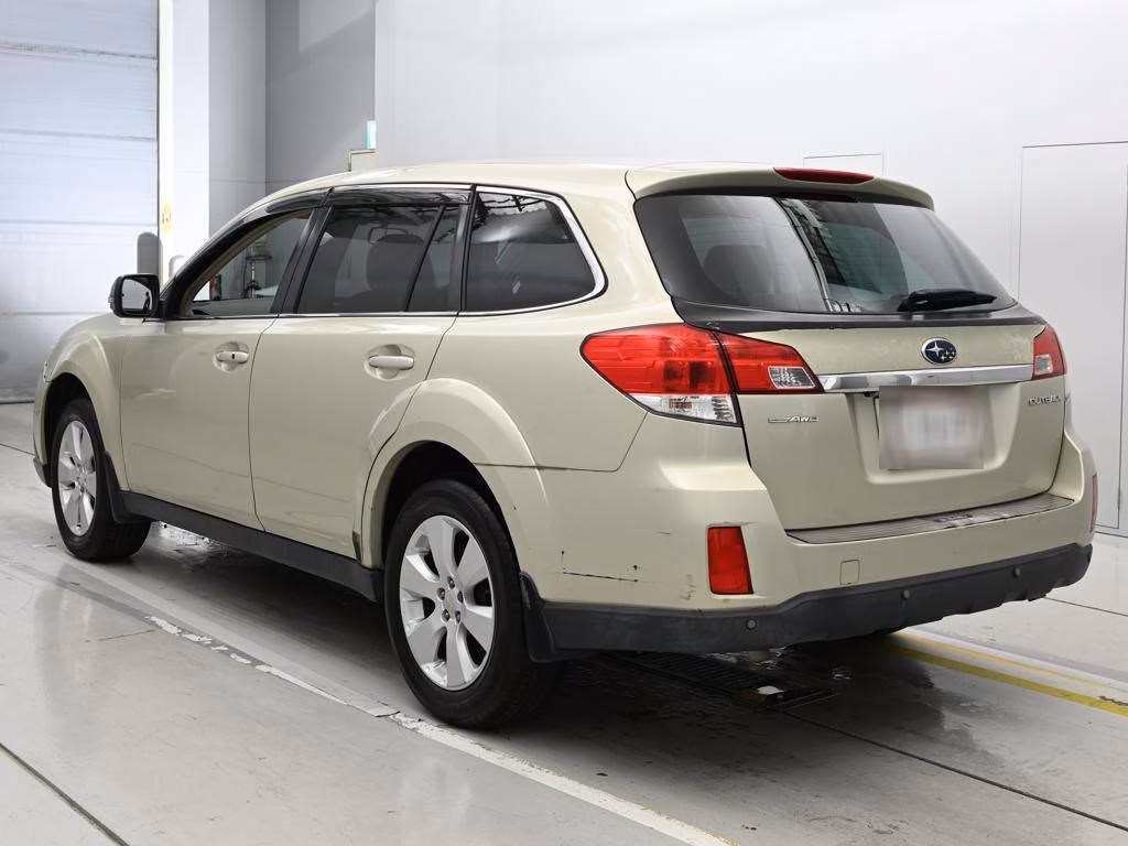 SUBARU OUTBACK