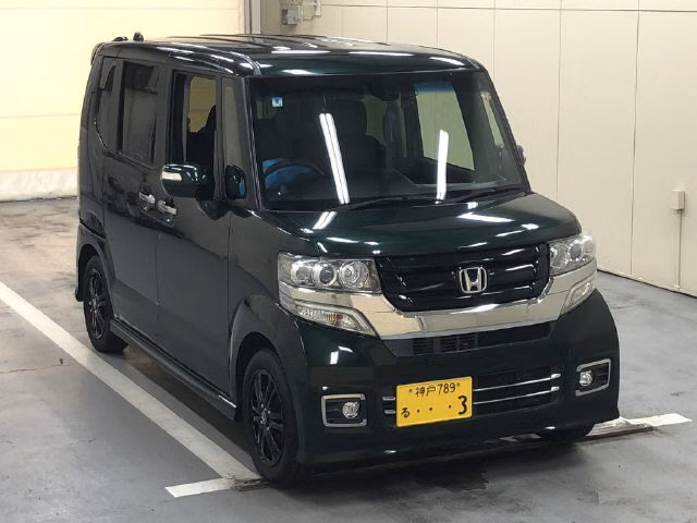 HONDA N-BOX