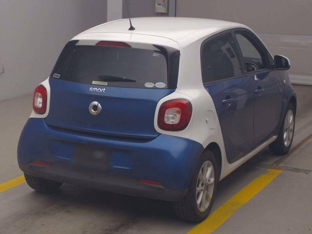 SMART FORFOUR
