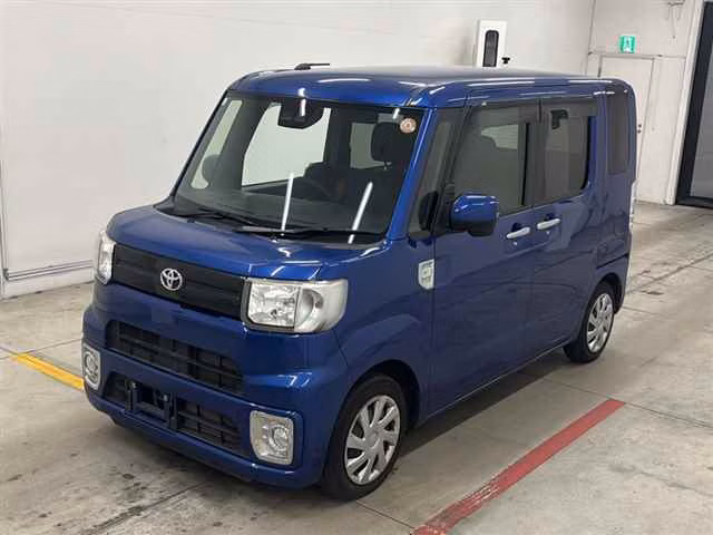 TOYOTA PIXIS MEGA