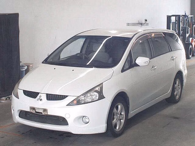 MITSUBISHI GRANDIS