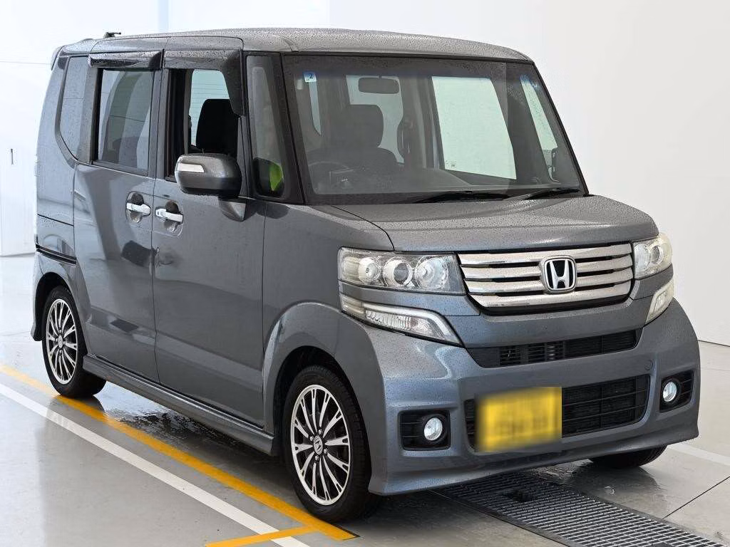 HONDA N-BOX