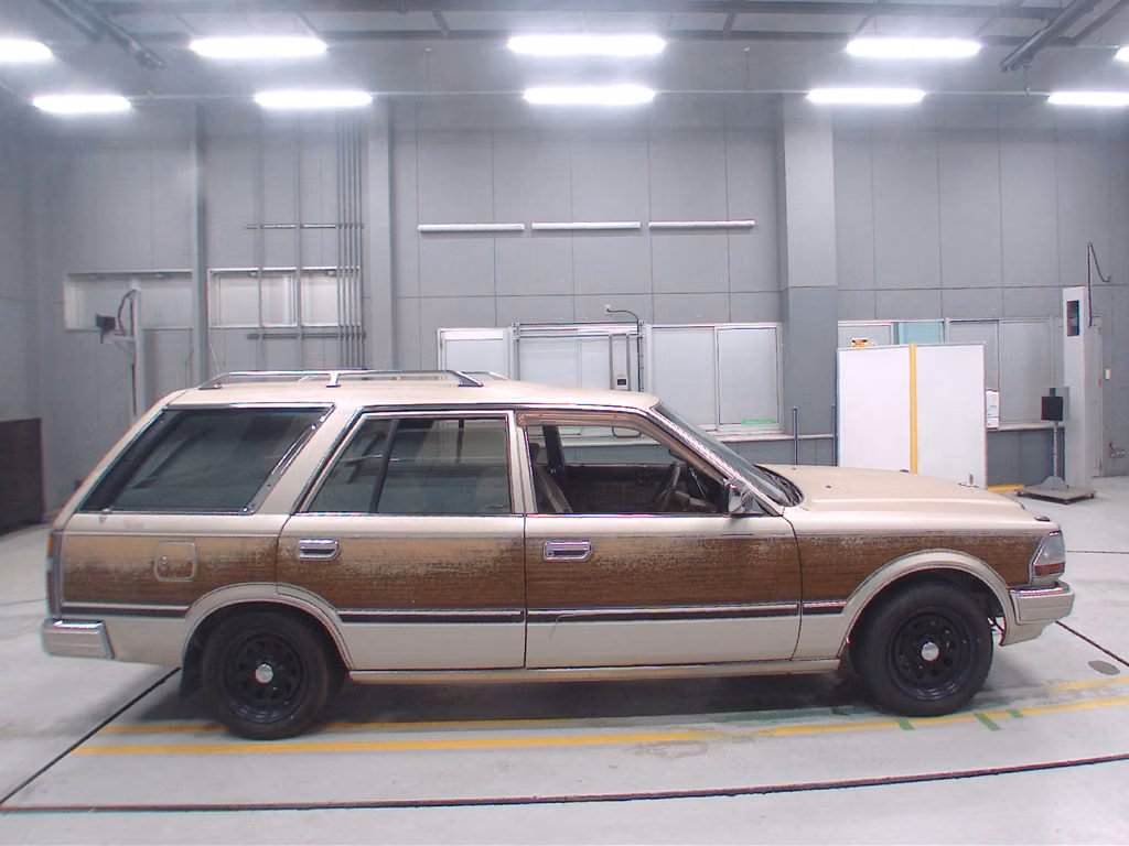 NISSAN CEDRIC