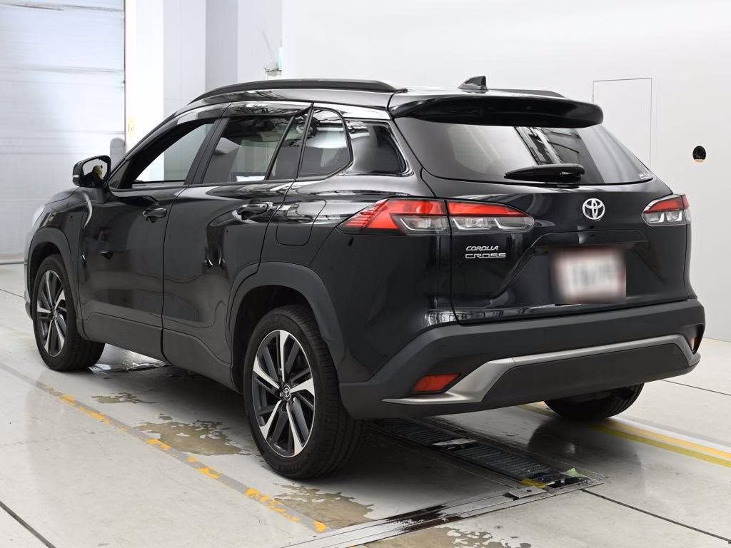 TOYOTA COROLLA CROSS