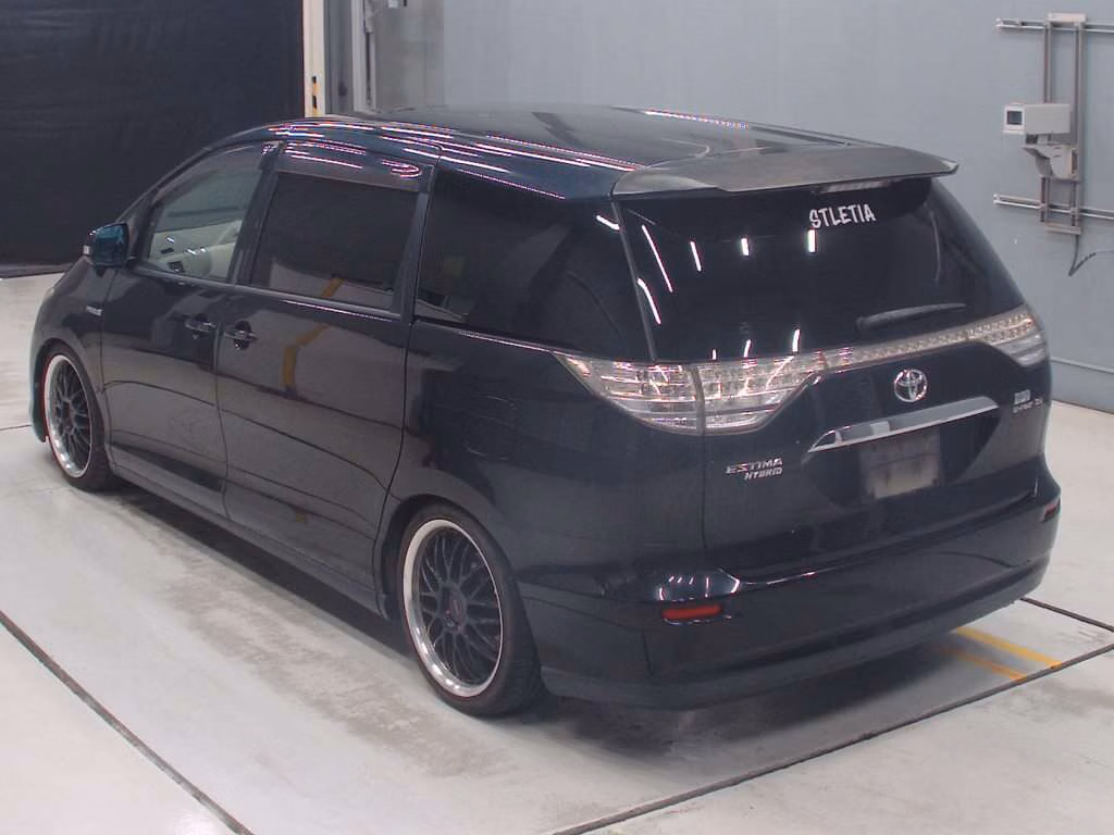 TOYOTA ESTIMA