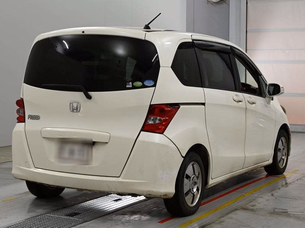 HONDA FREED