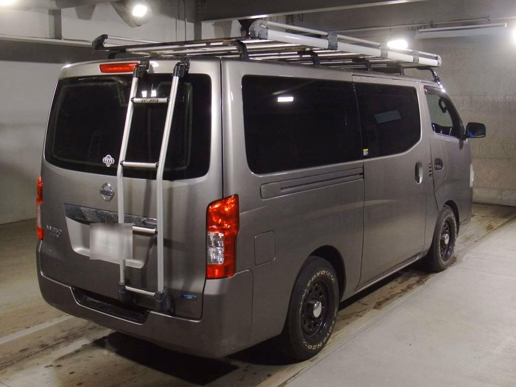 NISSAN NV350 CARAVAN