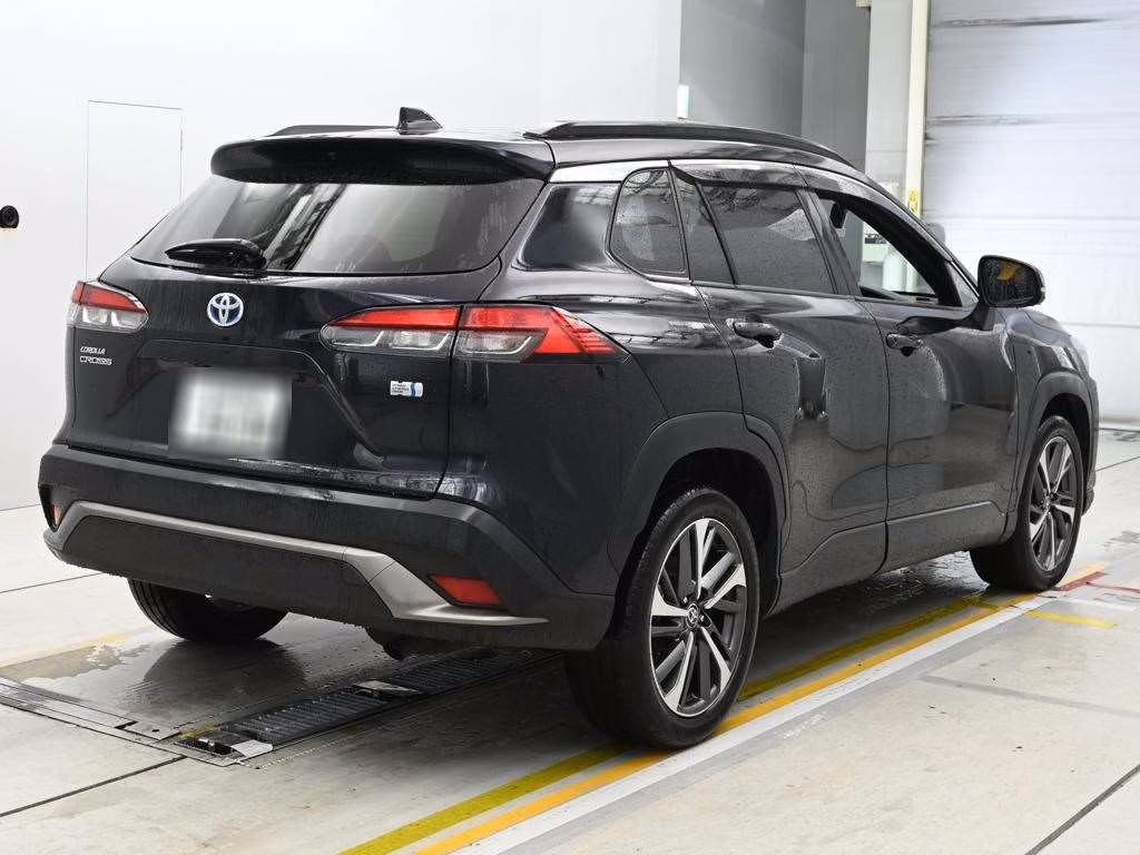 TOYOTA COROLLA CROSS