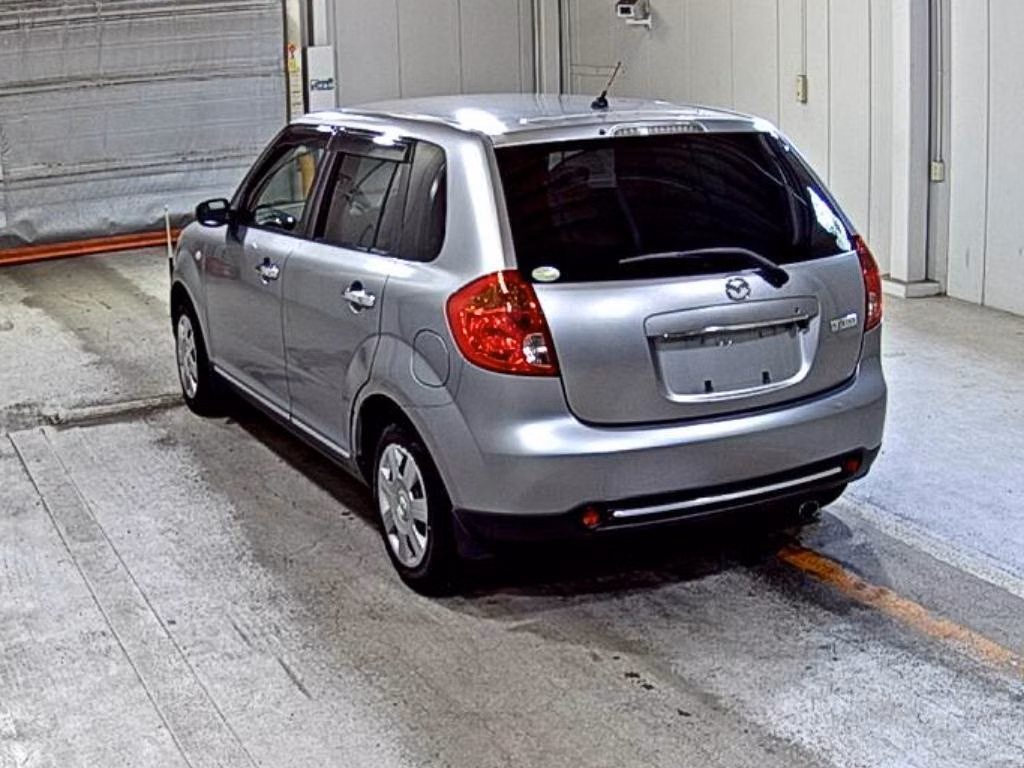 MAZDA VERISA