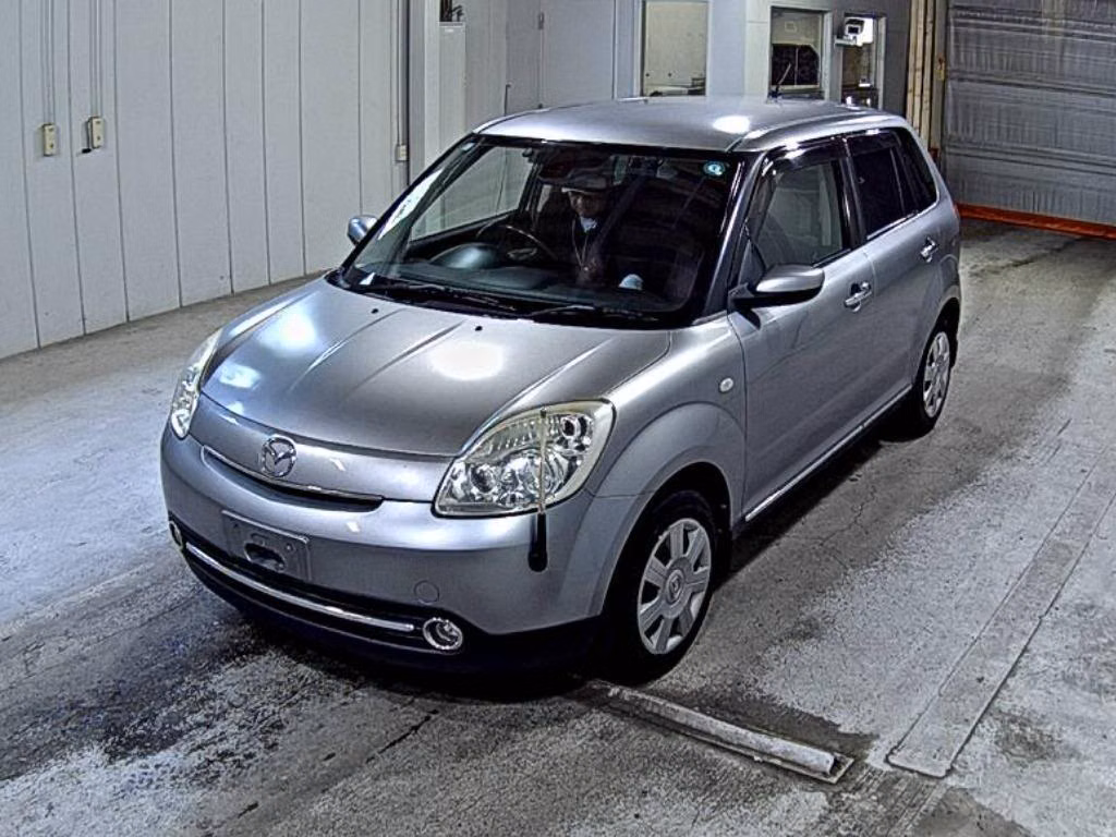 MAZDA VERISA