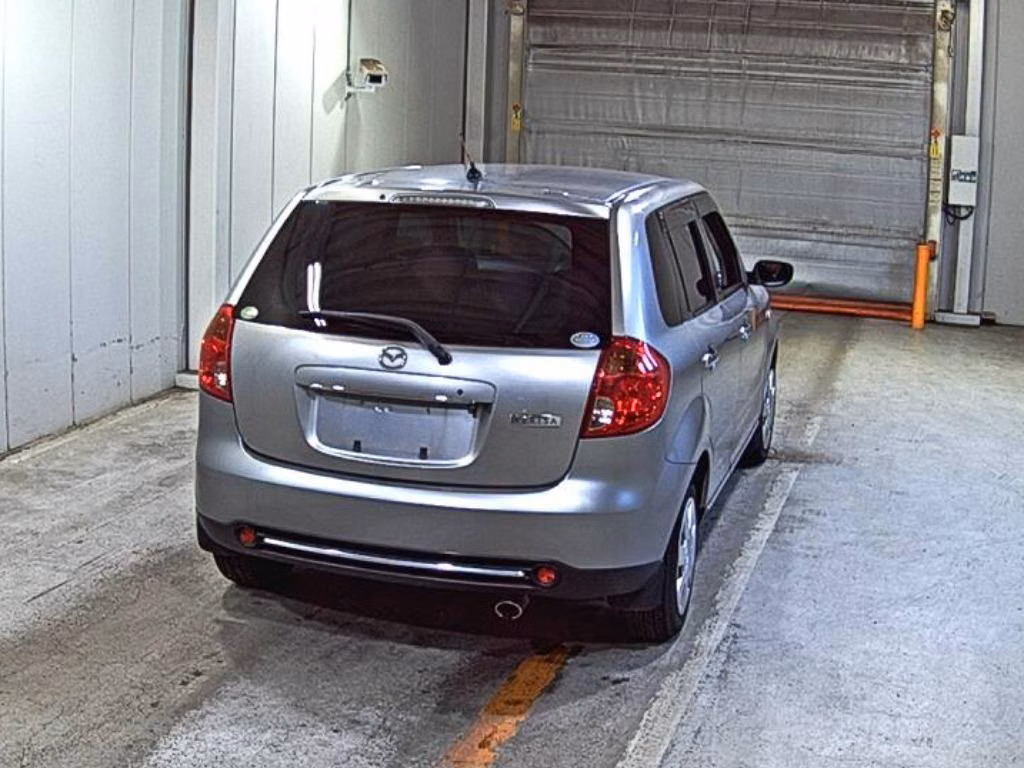 MAZDA VERISA