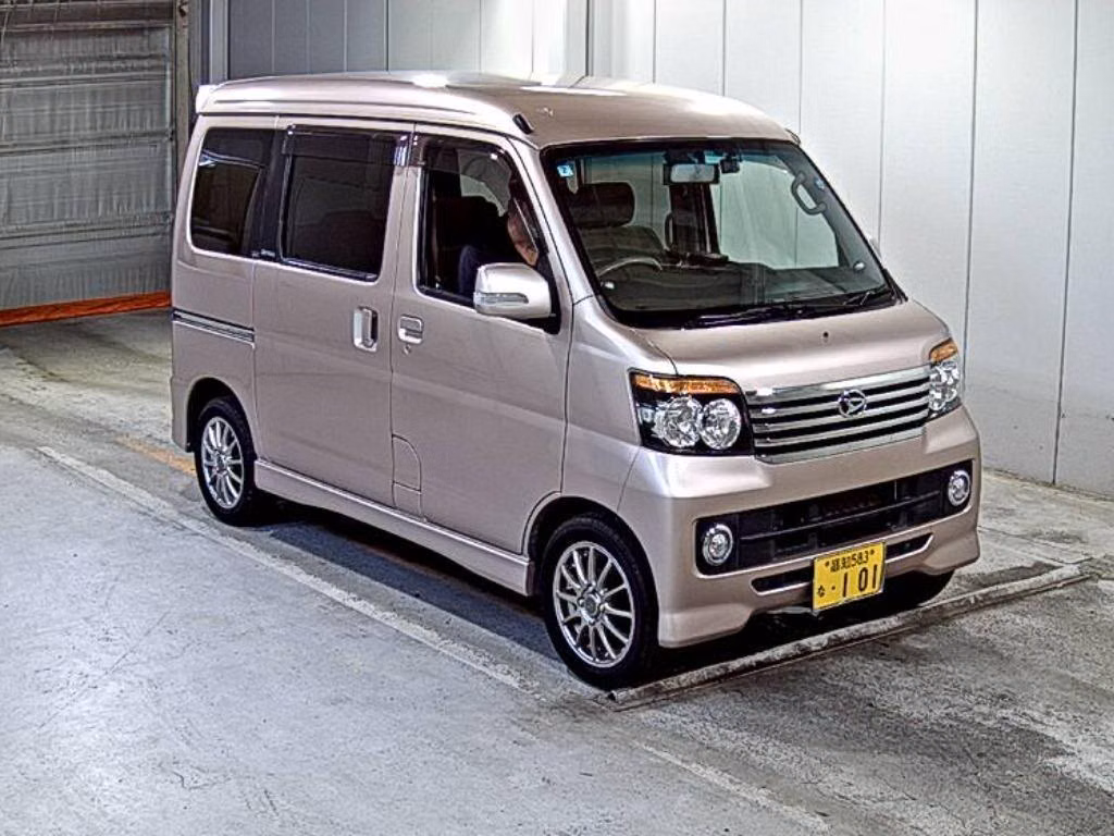 DAIHATSU ATRAI