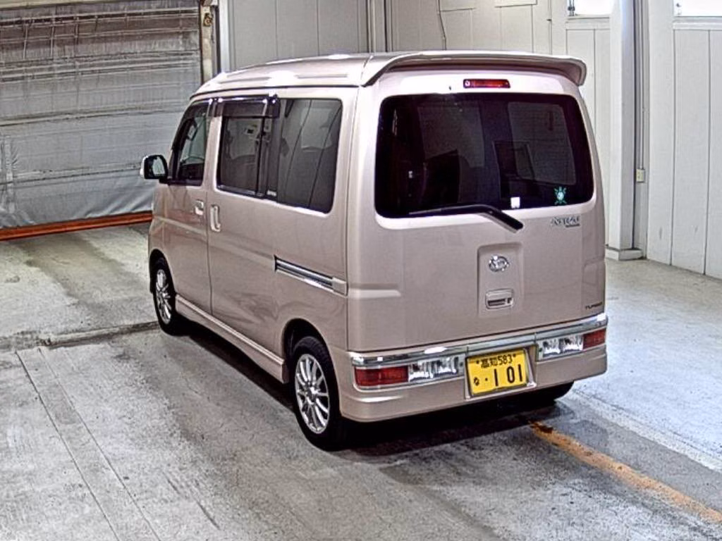 DAIHATSU ATRAI