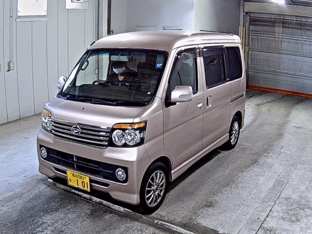 DAIHATSU ATRAI