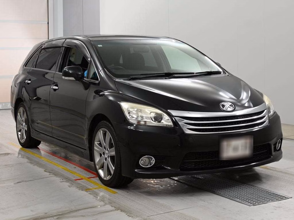 TOYOTA MARK X ZIO