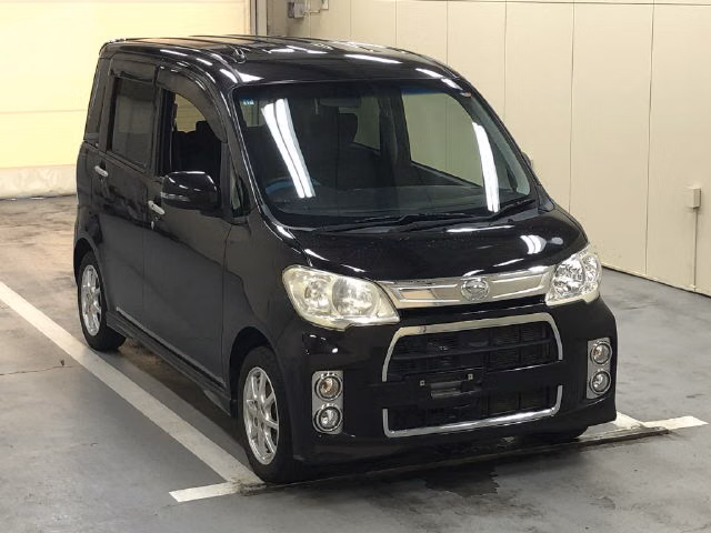 DAIHATSU TANTO EXE