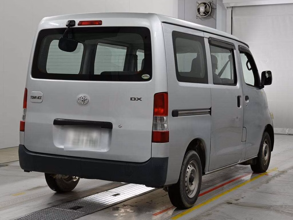 TOYOTA LITE ACE