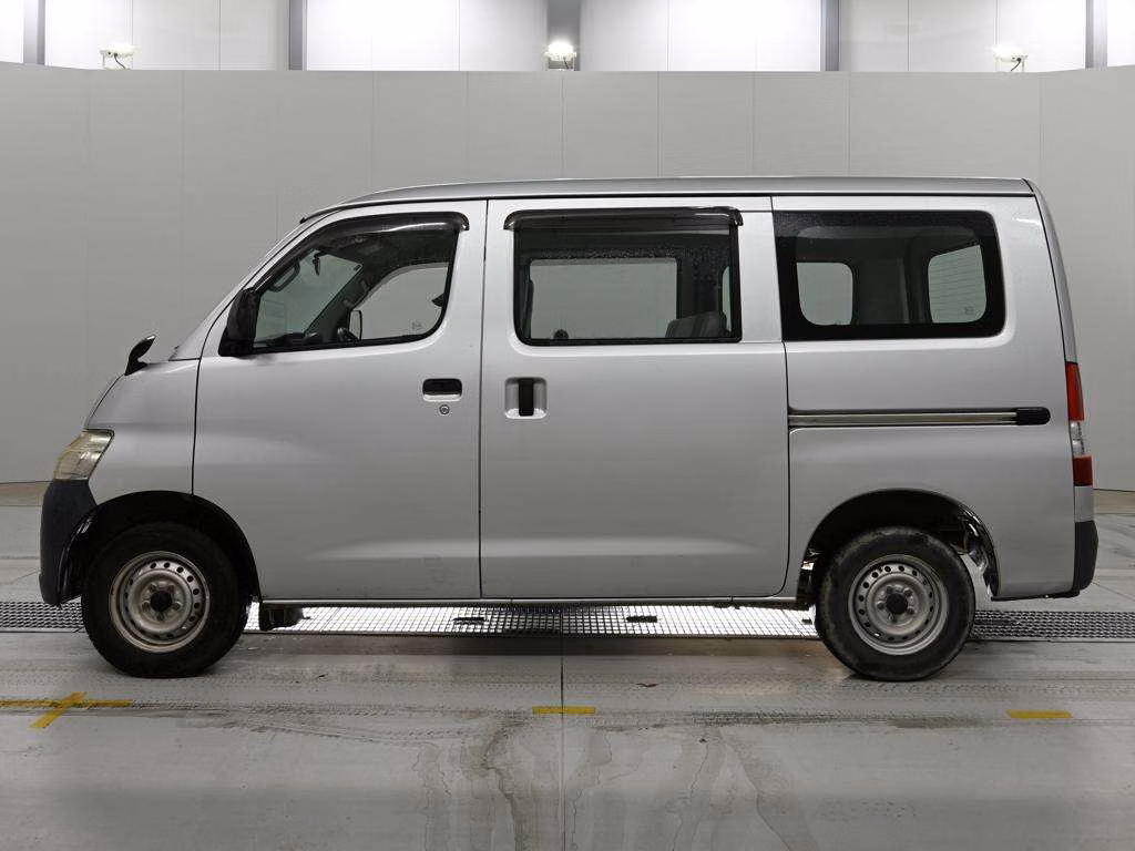 TOYOTA LITE ACE