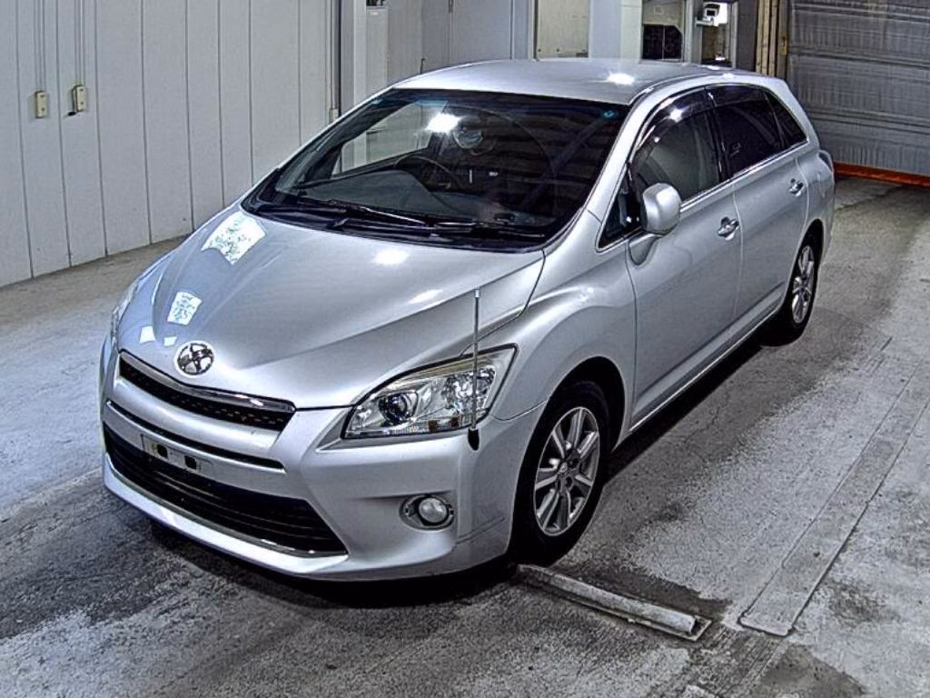 TOYOTA MARK X ZIO