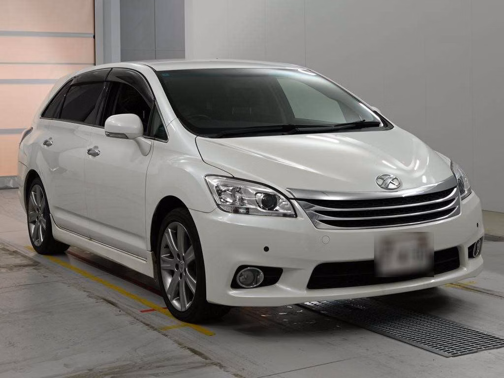 TOYOTA MARK X ZIO