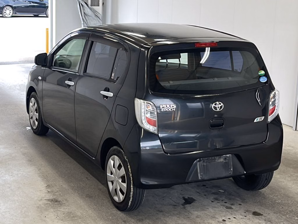 TOYOTA PIXIS EPOCH