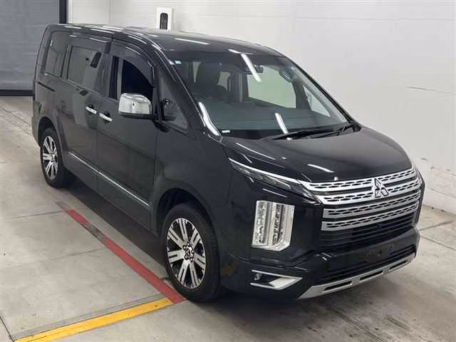 MITSUBISHI DELICA D:5