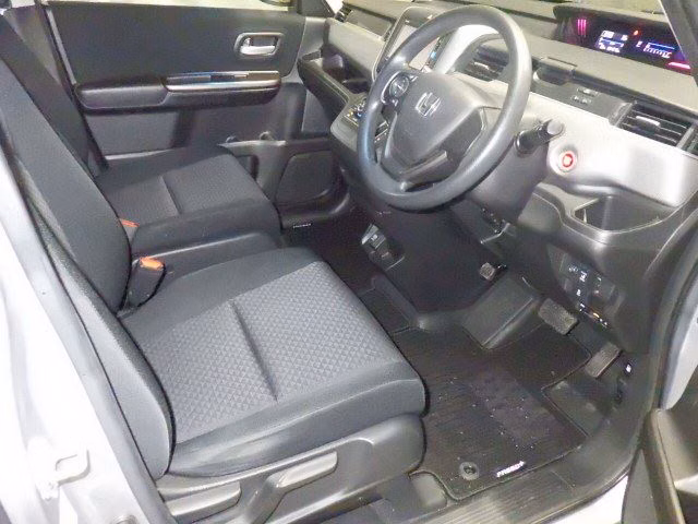 HONDA FREED+