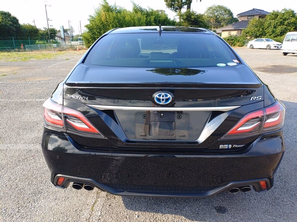 TOYOTA CROWN