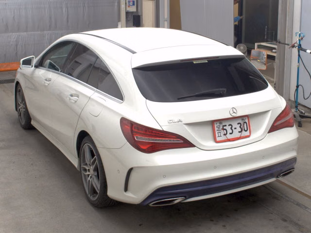 MERCEDES-BENZ CLA-CLASS