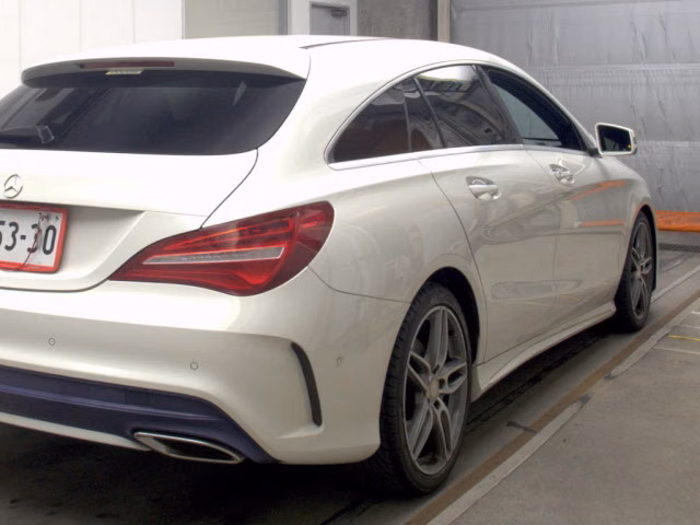 MERCEDES-BENZ CLA-CLASS