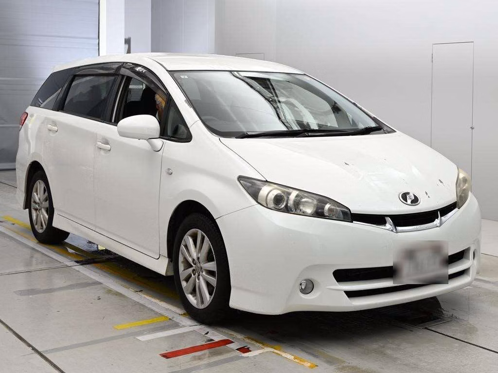 TOYOTA WISH