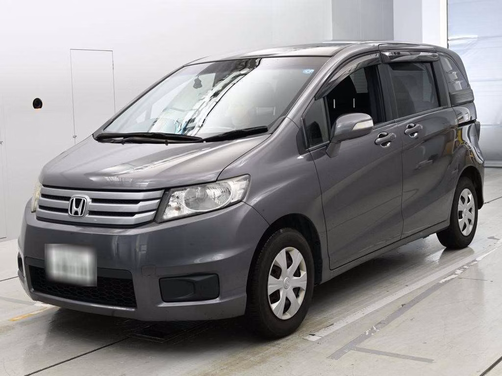 HONDA FREED SPIKE