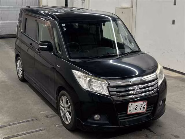 MITSUBISHI DELICA D:2